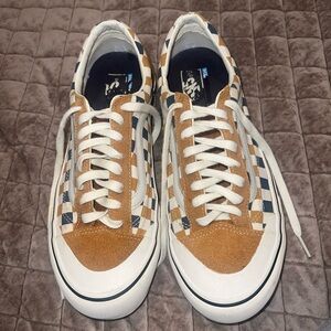 Size 11.5 - VANS Classic Black